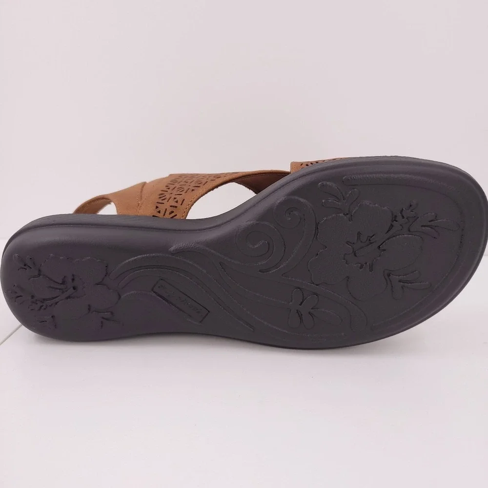 Easy Street Comfort Wave Claudia Slingback Sandals Tan Womens 7.5 N‎ Slip On